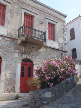 Avlonari