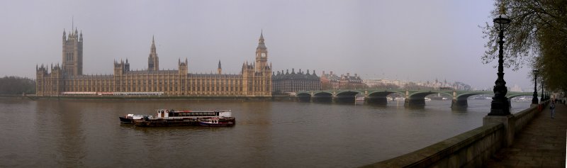 London Houses of Parliament 